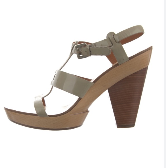 Givenchy Platform Leather Sandals - Picture 2 of 16